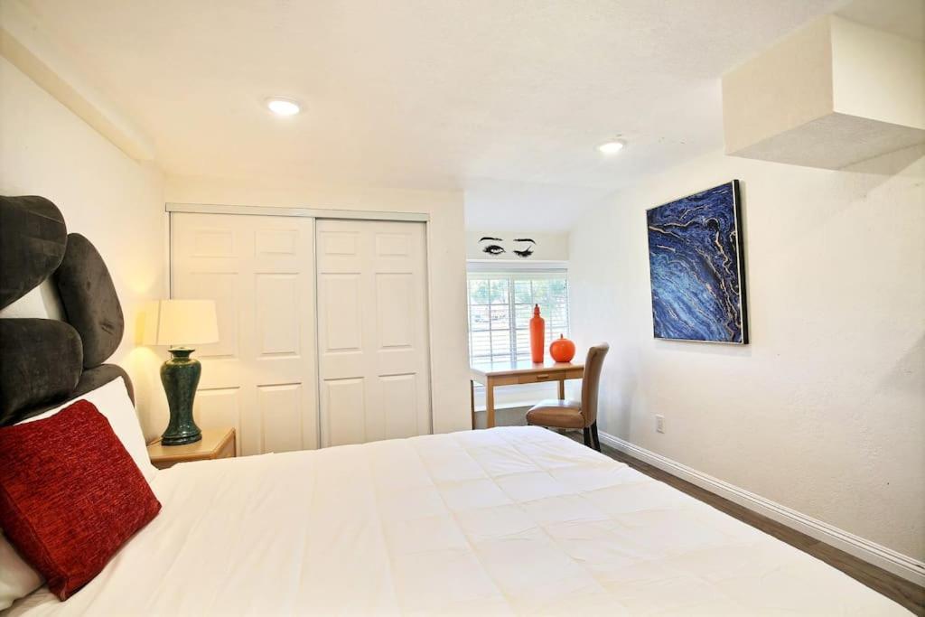 5 Rooms Villa Near Disneyland, Golf Course And Trial To Beach Santa Ana Luaran gambar